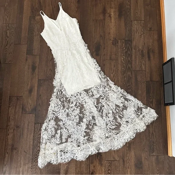 Dress the Population Sidney floral lace gown - Picture 9 of 15